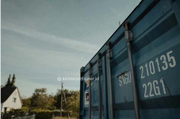 Tarif Pengiriman Container Jakarta Padang Murah